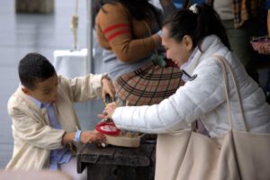 kids building wooden boats